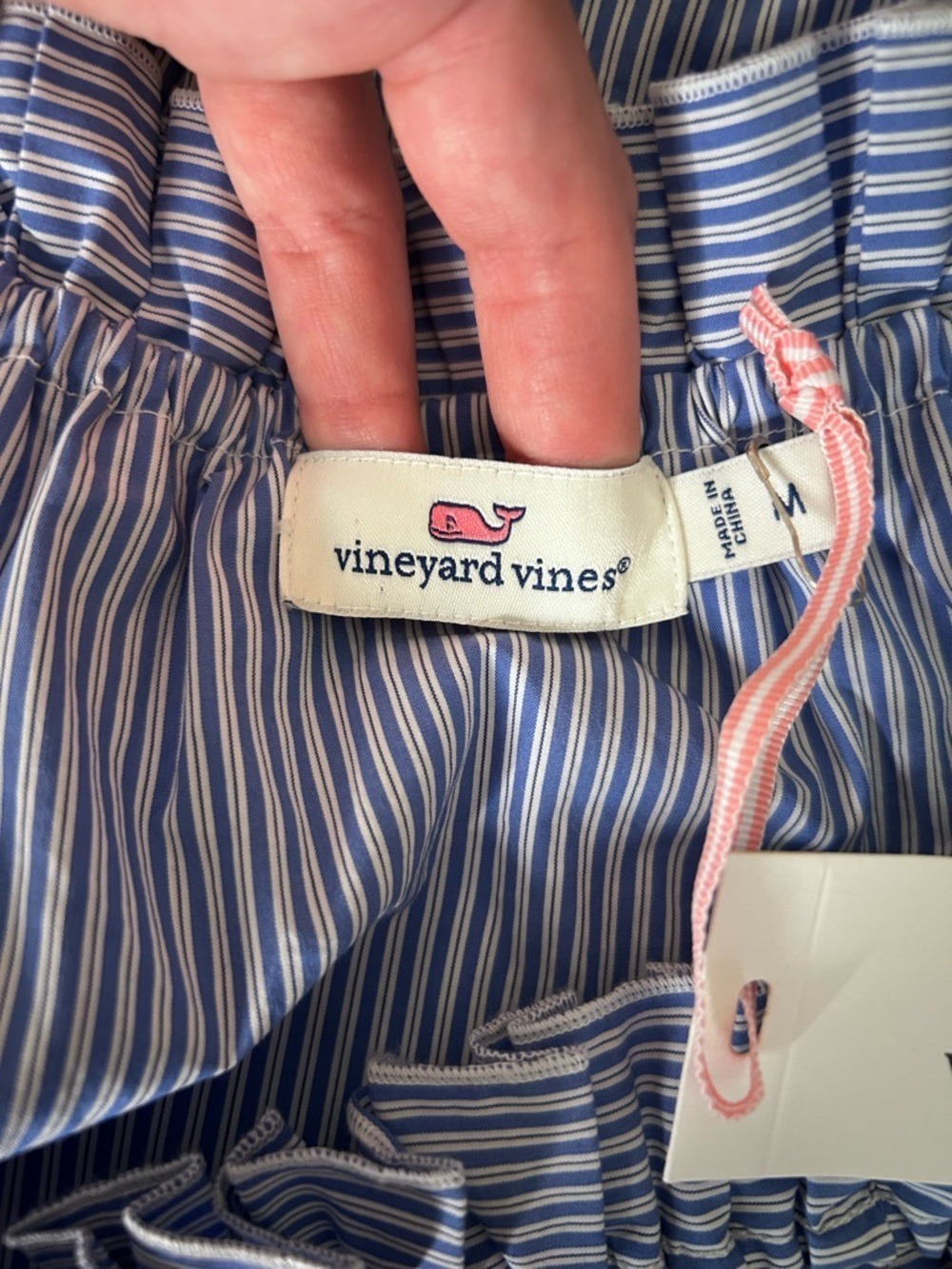 Vineyard Vines Blue & White Striped Off-Shoulder Ruffle Top | Medium | NWT - Picture 2 of 5